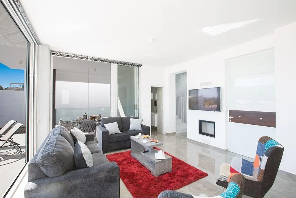Villa Neve Aq Ol14 0*, Protaras