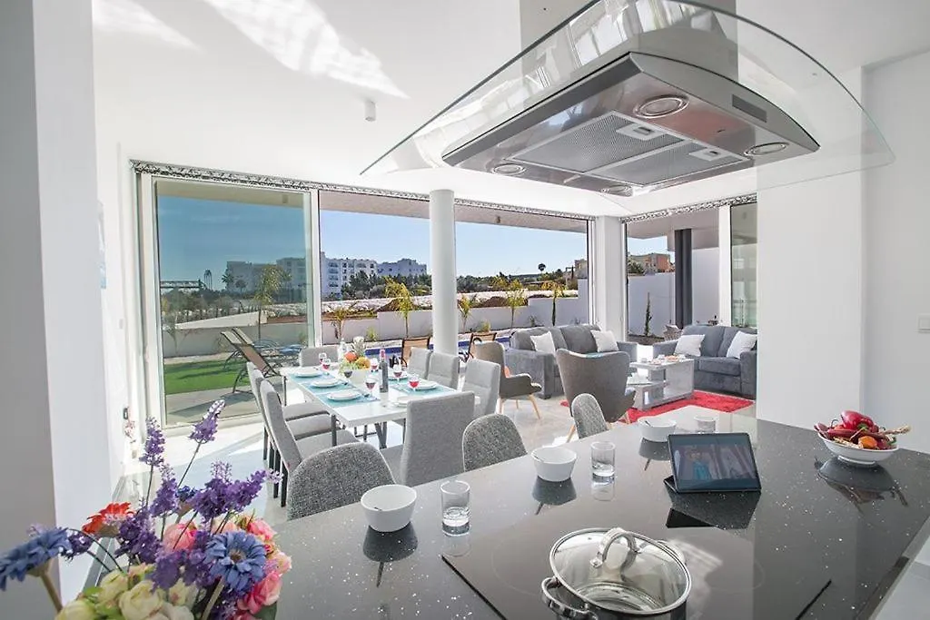 Villa Neve Aq Ol14 Protaras