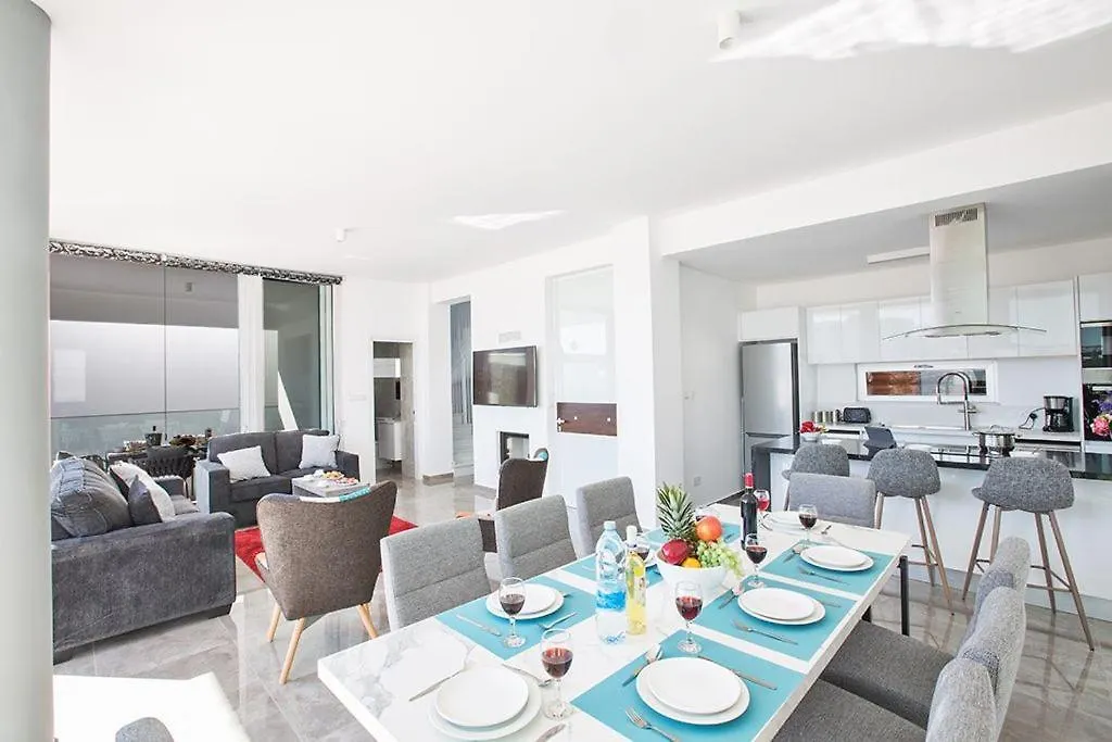 Villa Neve Aq Ol14 0*, Protaras Cyprus